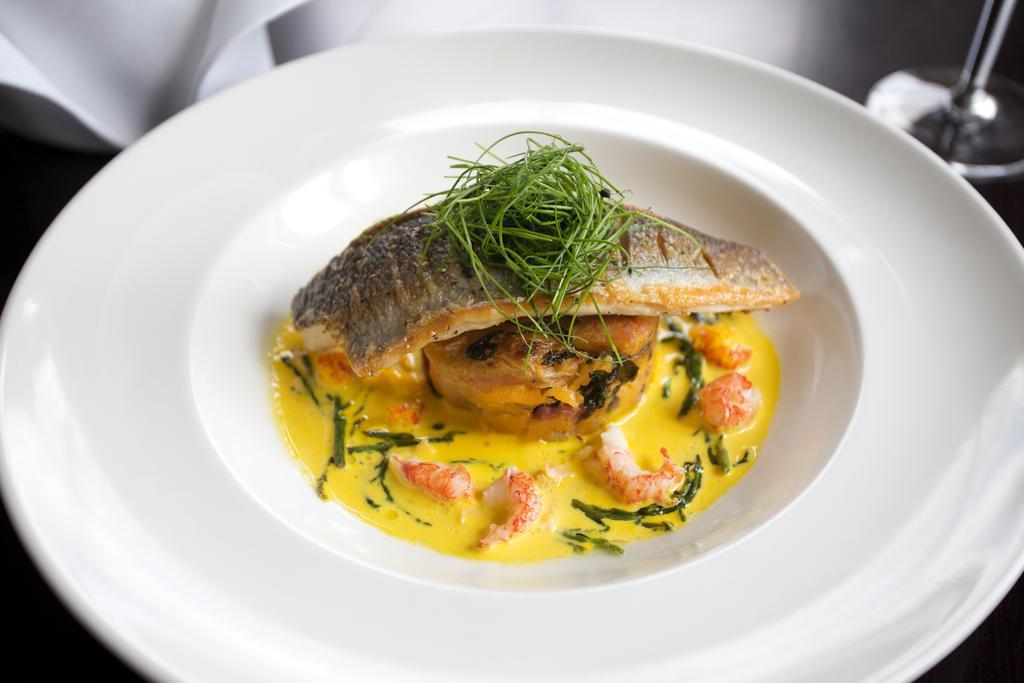 The Cornwall & 4*